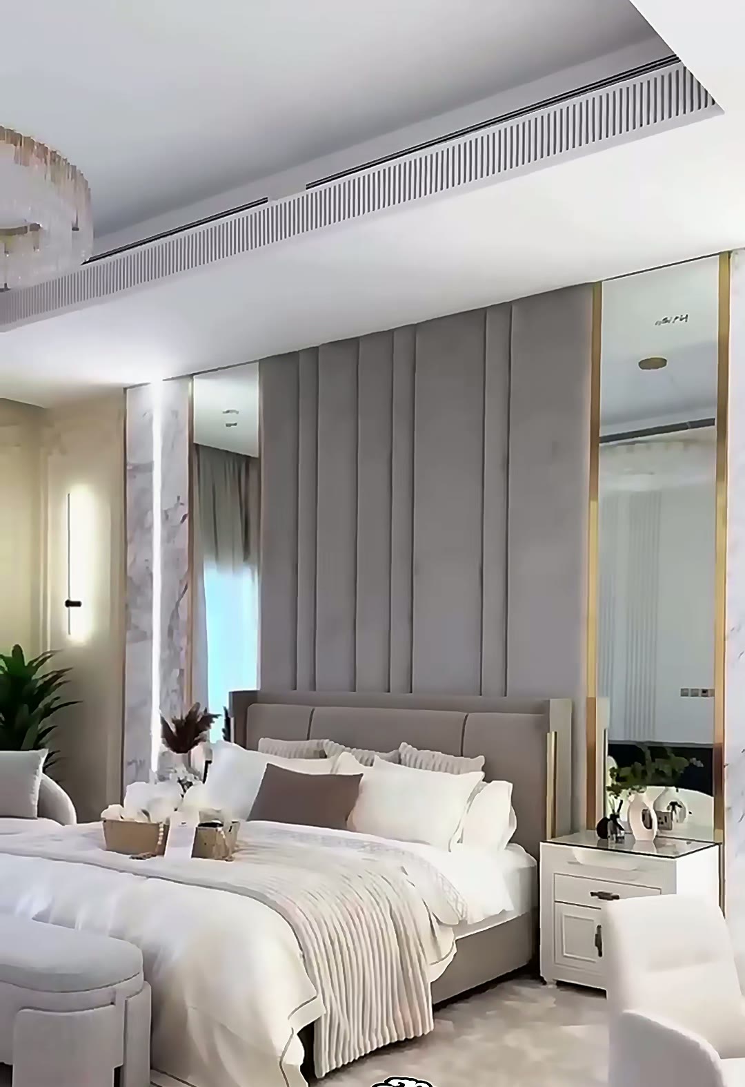 Chambre Suite – Velours, Miroirs Or & Marbre